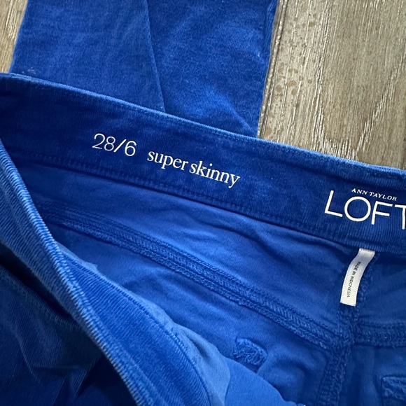 Ann Taylor LOFT Jeans - Picture 6 of 11